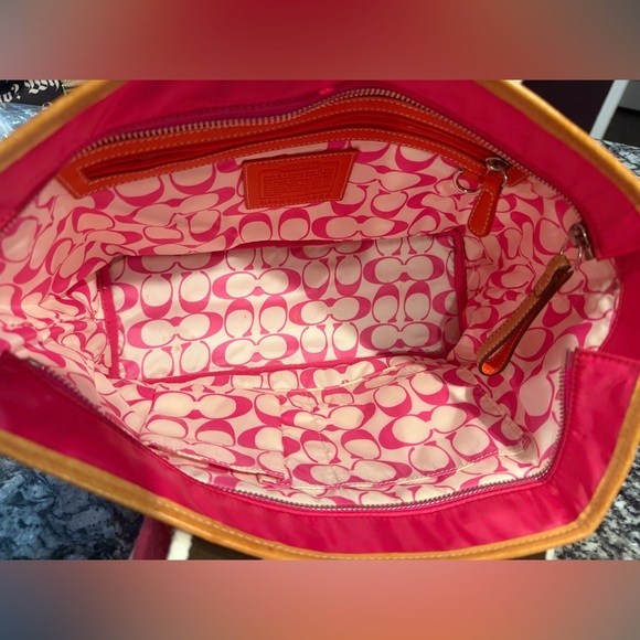 Coach Fuchsia Tote with Tangerine Handles - Picture 11 of 11